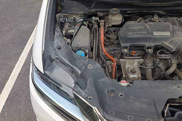 Used Honda Elysion 2019 2.0L Hybrid Luxury Edition Engine Bay Right