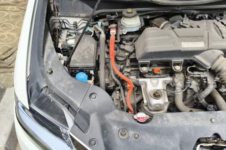 Used Honda Elysion 2019 2.0L Hybrid Supreme Edition Engine Bay Right