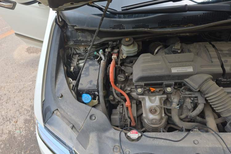 Used Honda Elysion 2019 2.0L Hybrid Luxury Edition Engine Bay Right