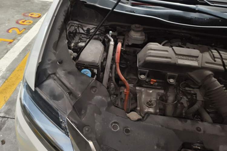 Used Honda Elysion 2019 2.0L Hybrid Supreme Edition Engine Bay Right