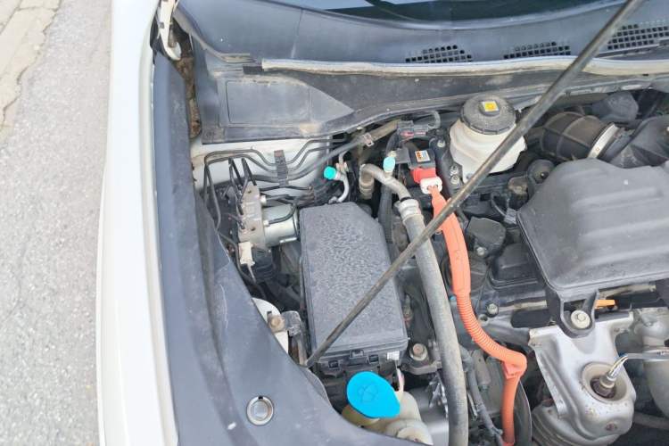 Used Honda Elysion 2019 2.0L Hybrid Luxury Edition Engine Bay Right