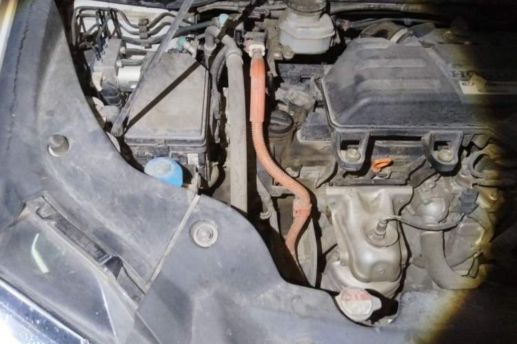 Used Honda Elysion 2019 2.0L Hybrid Luxury Edition Engine Bay Right