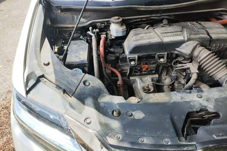 Used Honda Elysion 2019 2.0L Hybrid Luxury Edition Engine Bay Right