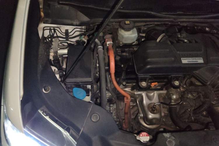 Used Honda Elysion 2019 2.0L Hybrid Luxury Edition Engine Bay Right