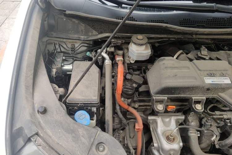 Used Honda Elysion 2019 2.0L Hybrid Luxury Edition Engine Bay Right