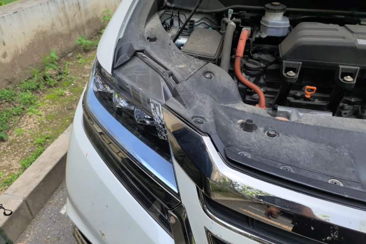 Used Honda Elysion 2019 2.0L Hybrid Luxury Edition Engine Bay Right