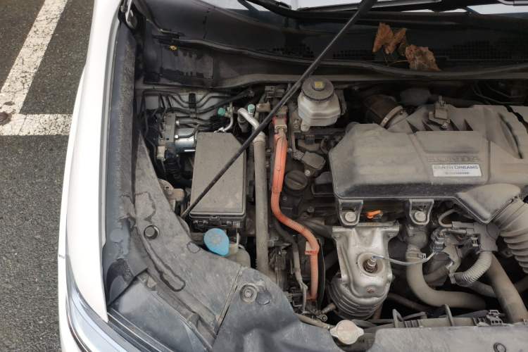 Used Honda Elysion 2019 2.0L Hybrid Luxury Edition Engine Bay Right
