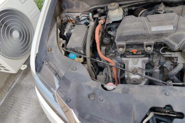 Used Honda Elysion 2019 2.0L Hybrid Luxury Edition Engine Bay Right