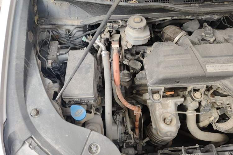 Used Honda Elysion 2019 2.0L Hybrid Luxury Edition Engine Bay Right