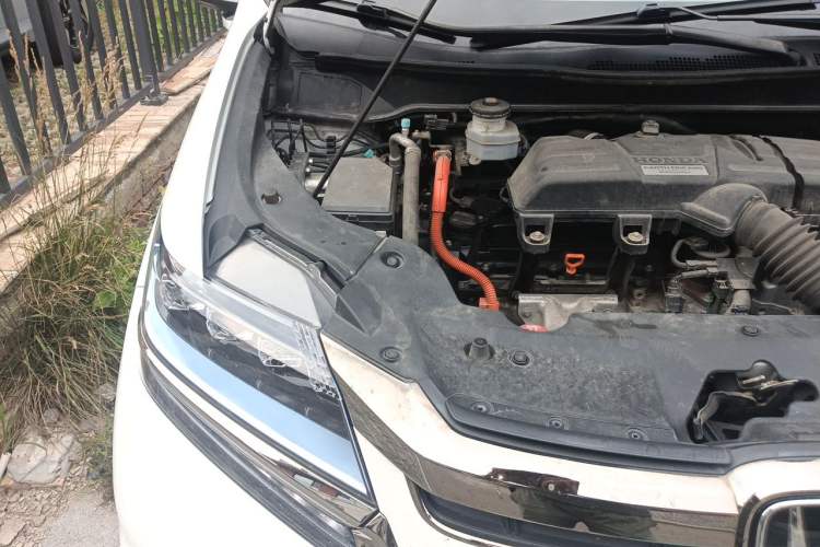 Used Honda Elysion 2019 2.0L Hybrid Luxury Edition Engine Bay Right