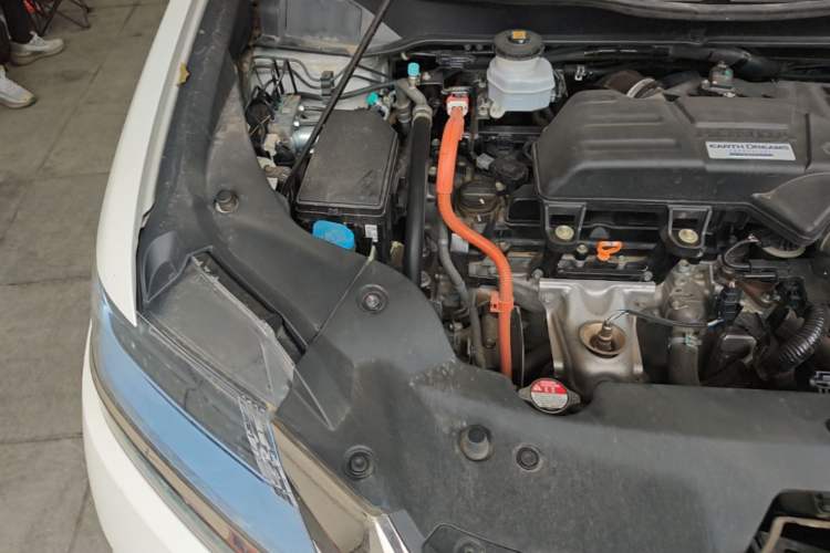 Used Honda Elysion 2019 2.0L Hybrid Luxury Edition Engine Bay Right