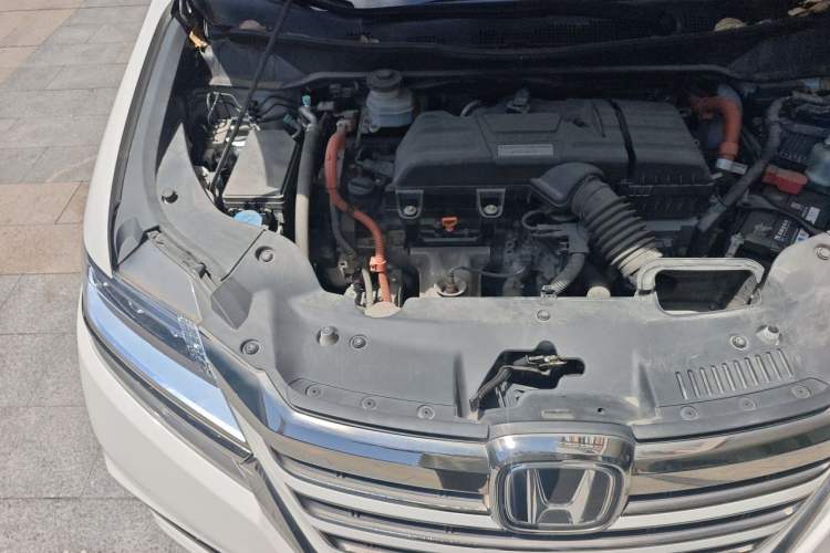 Used Honda Elysion 2019 2.0L Hybrid Luxury Edition Engine Bay Right