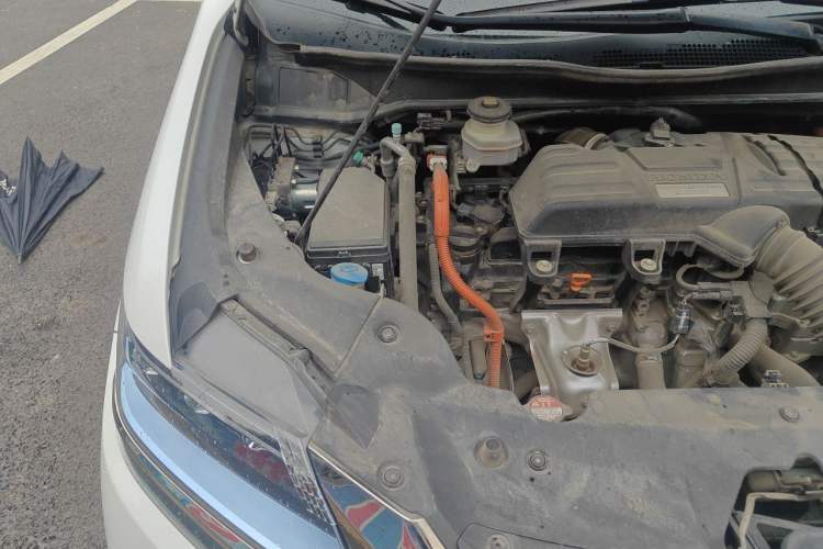 Used Honda Elysion 2019 2.0L Hybrid Luxury Edition Engine Bay Right