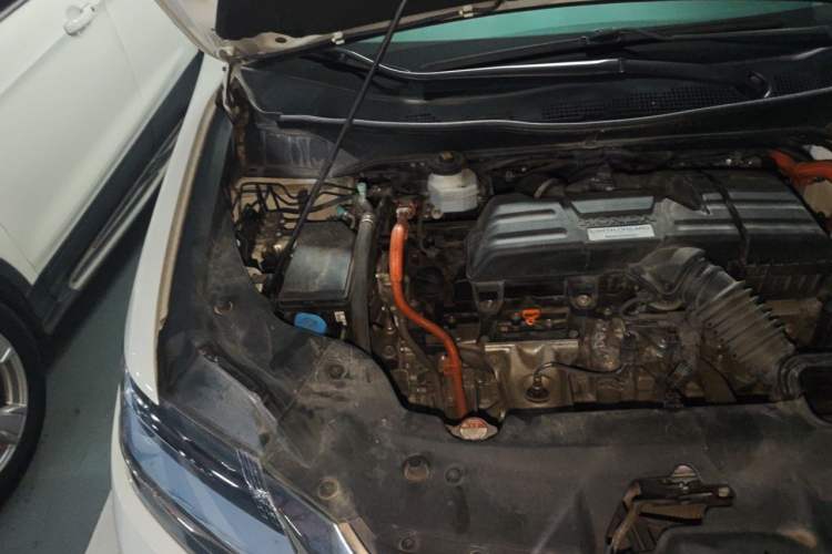 Used Honda Elysion 2019 2.0L Hybrid Supreme Edition Engine Bay Right