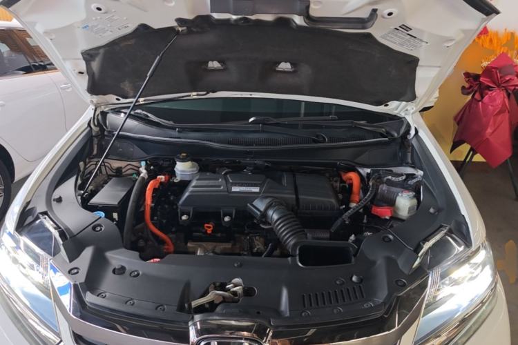 Used Honda Elysion 2019 2.0L Hybrid Luxury Edition Engine Bay