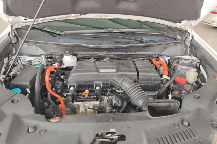 Used Honda Elysion 2019 2.0L Hybrid Luxury Edition Engine Bay