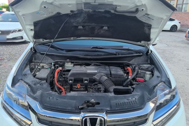 Used Honda Elysion 2019 2.0L Hybrid Luxury Edition Engine Bay