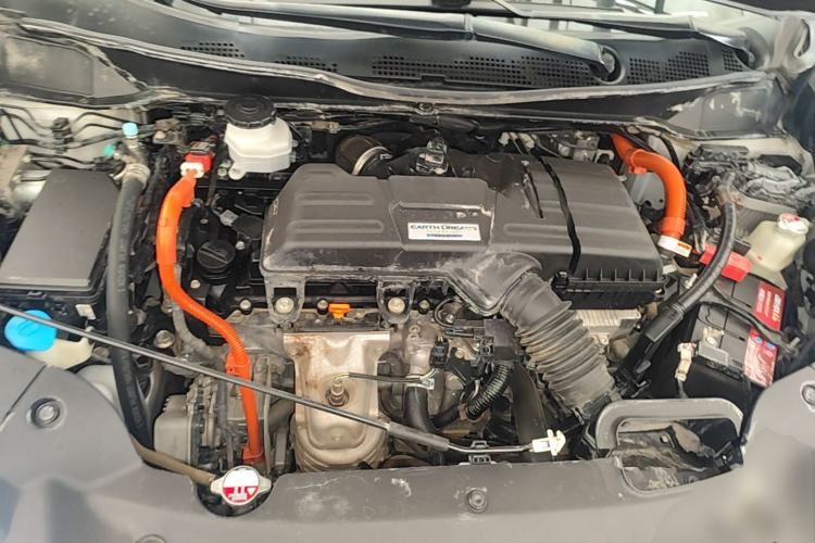 Used Honda Elysion 2019 2.0L Hybrid Luxury Edition Engine Bay