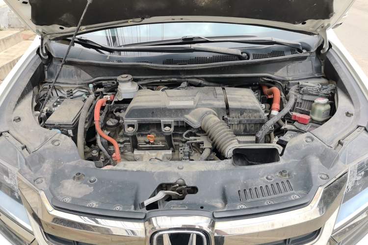Used Honda Elysion 2019 2.0L Hybrid Luxury Edition Engine Bay
