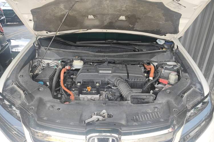 Used Honda Elysion 2019 2.0L Hybrid Luxury Edition Engine Bay