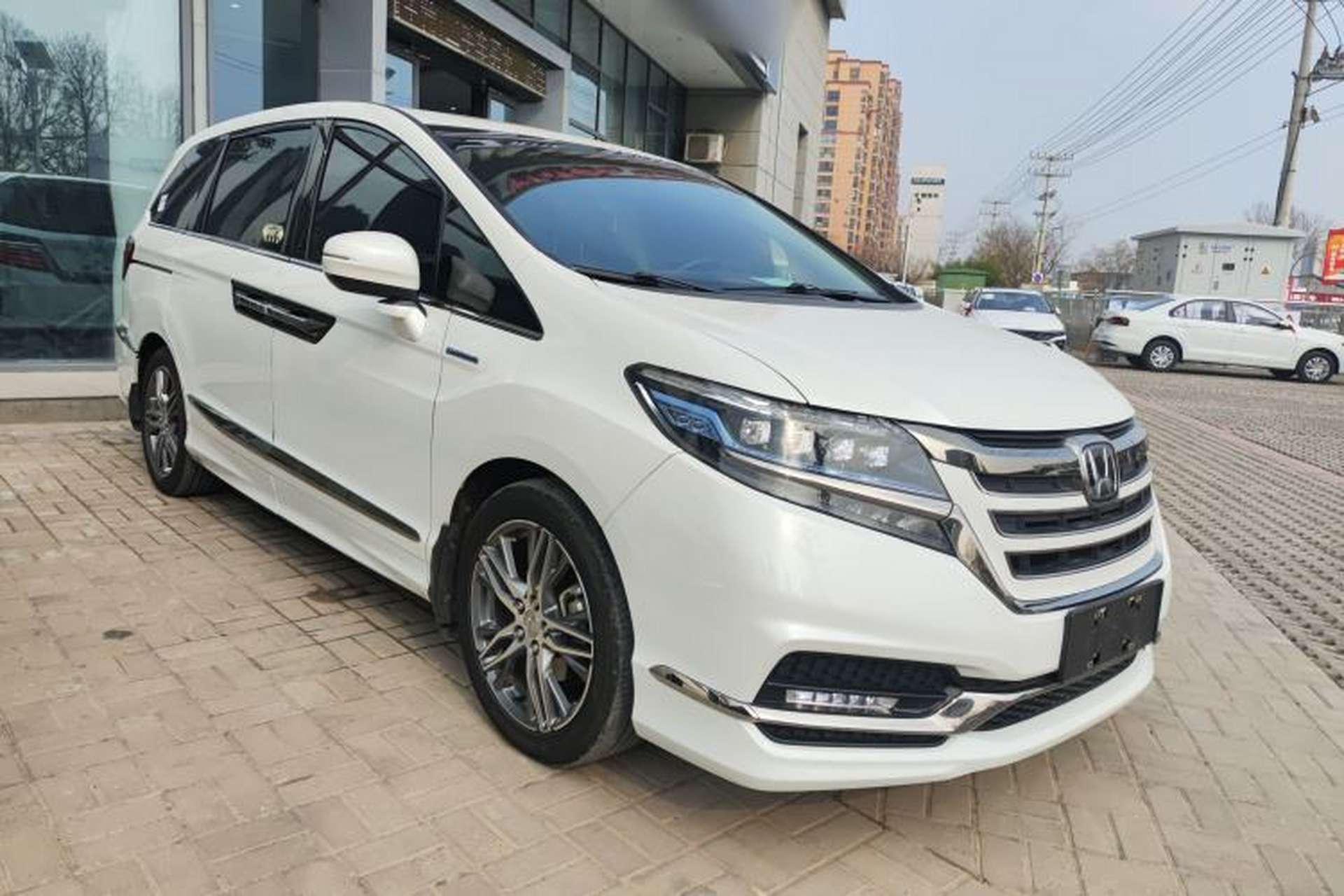 Used Honda Elysion 2019 2.0L Hybrid Luxury Edition Exterior 1