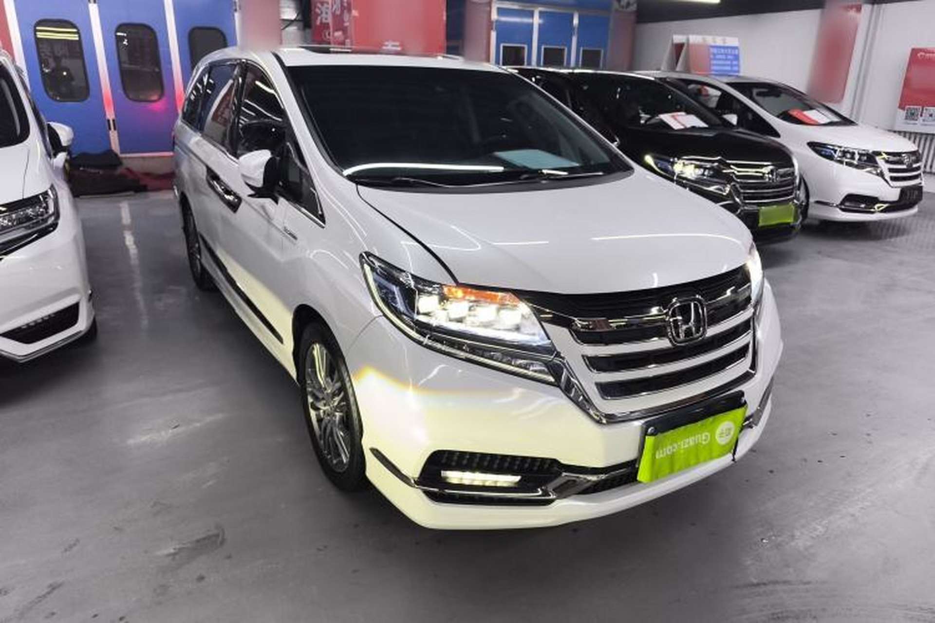 Used Honda Elysion 2019 2.0L Hybrid Comfort Edition Exterior 1