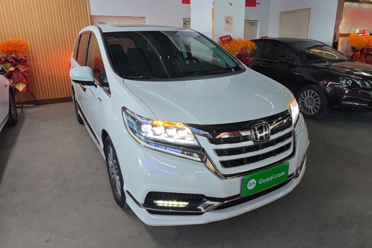 Used Honda Elysion 2019 2.0L Hybrid Luxury Edition Exterior 1