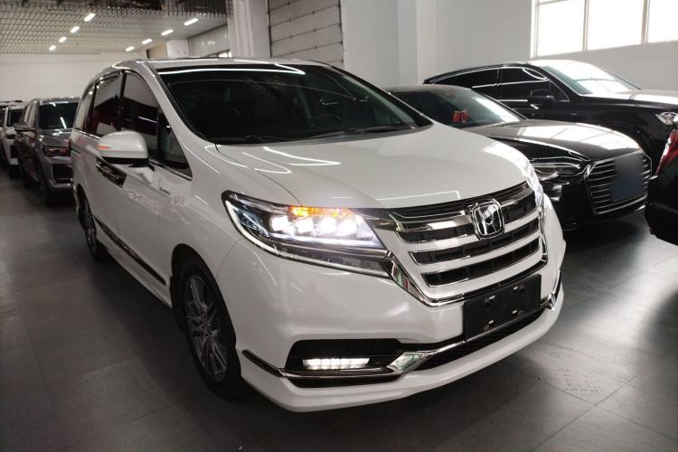 Used Honda Elysion 2019 2.0L Hybrid Luxury Edition Exterior 1