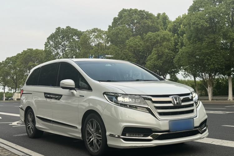 Used Honda Elysion 2019 2.0L Hybrid Luxury Edition Exterior 2