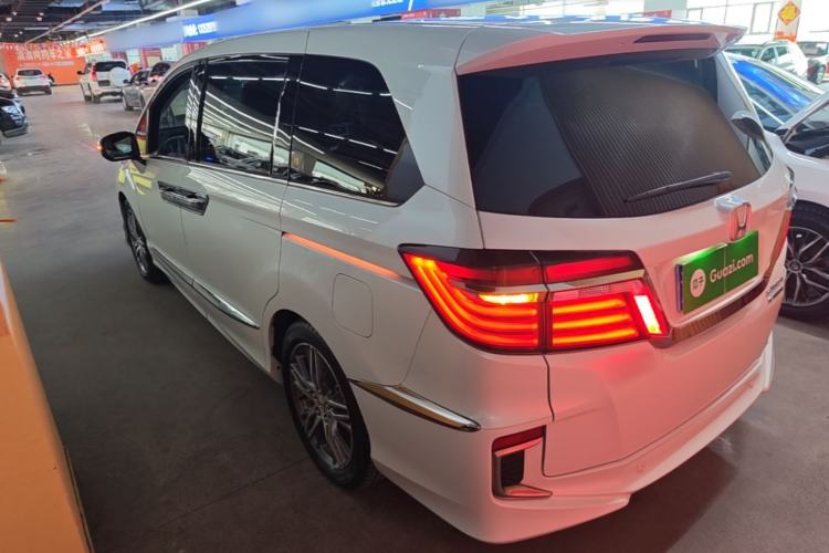 Used Honda Elysion 2019 2.0L Hybrid Luxury Edition Exterior 2