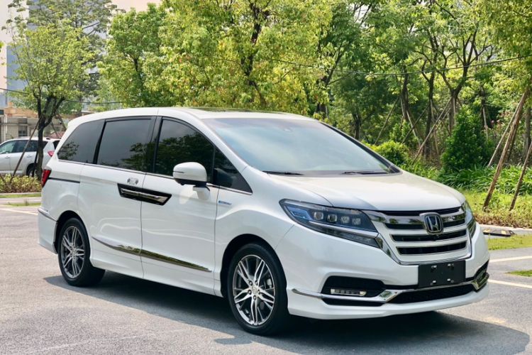 Used Honda Elysion 2019 2.0L Hybrid Luxury Edition Exterior 2