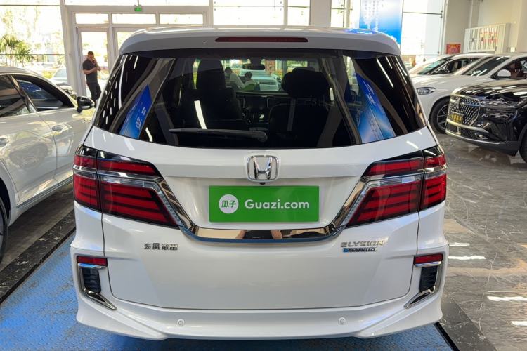 Used Honda Elysion 2019 2.0L Hybrid Supreme Edition Exterior 3