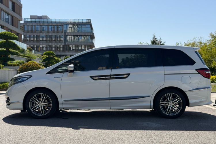Used Honda Elysion 2019 2.0L Hybrid Comfort Edition Exterior 3