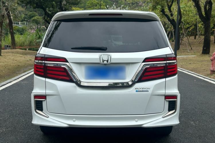Used Honda Elysion 2019 2.0L Hybrid Supreme Edition Exterior 3