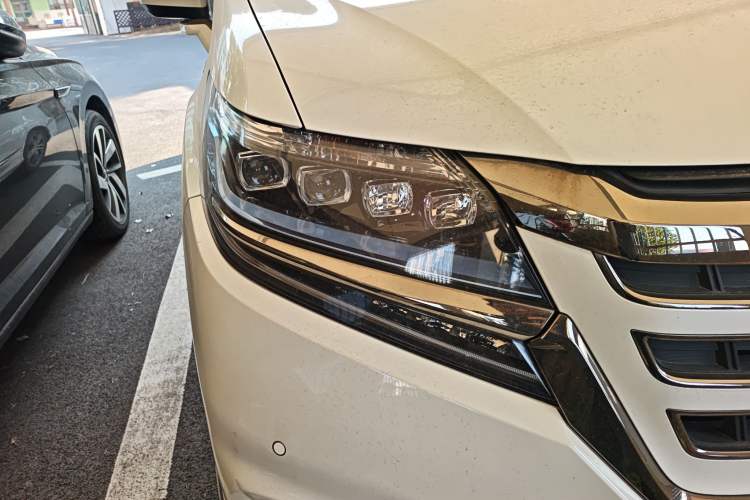 Used Honda Elysion 2019 2.0L Hybrid Luxury Edition Exterior 3