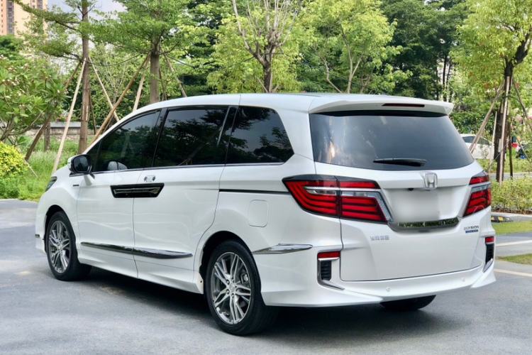 Used Honda Elysion 2019 2.0L Hybrid Luxury Edition Exterior 3