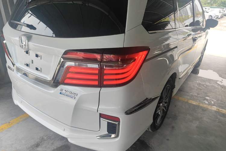 Used Honda Elysion 2019 2.0L Hybrid Luxury Edition Exterior 3