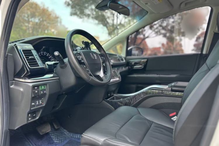 Used Honda Elysion 2019 2.0L Hybrid Luxury Edition Exterior 4