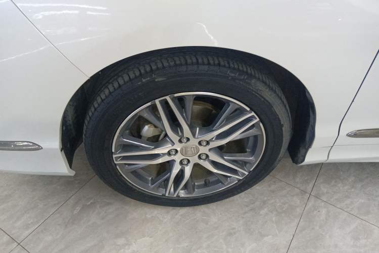 Used Honda Elysion 2019 2.0L Hybrid Supreme Edition Exterior 4
