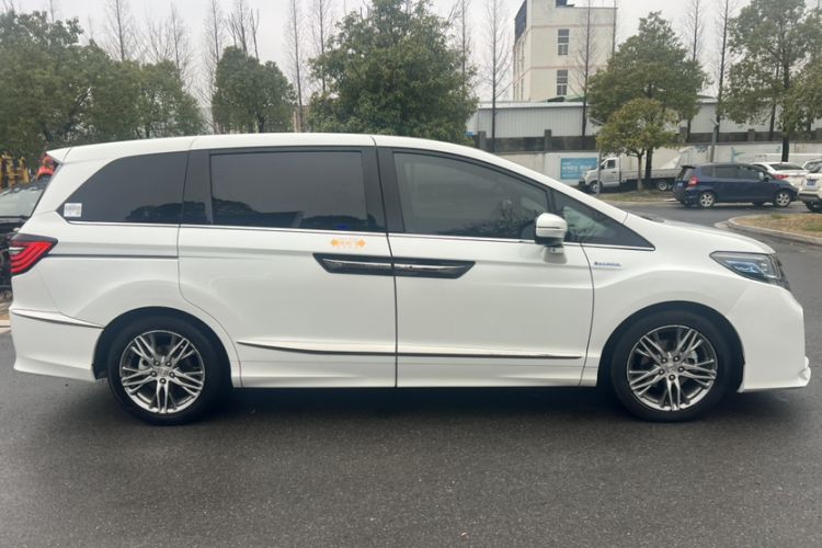 Used Honda Elysion 2019 2.0L Hybrid Comfort Edition Exterior 4
