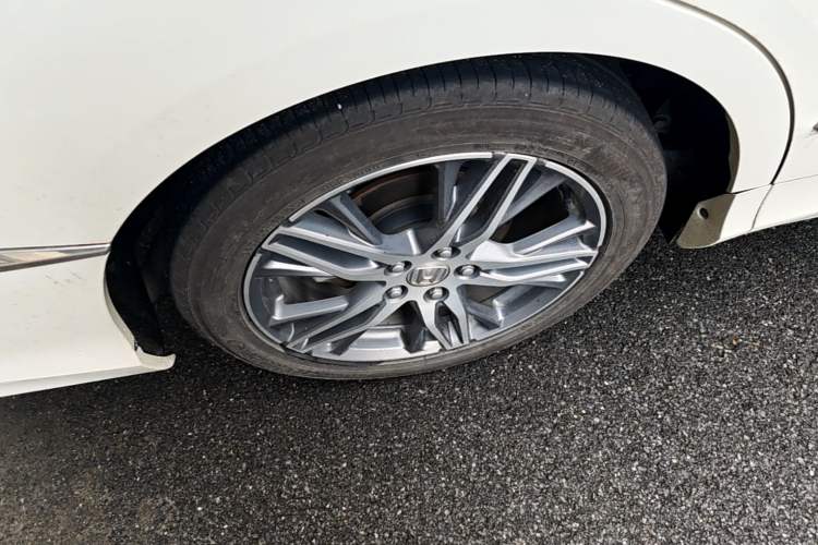 Used Honda Elysion 2019 2.0L Hybrid Luxury Edition Exterior 5
