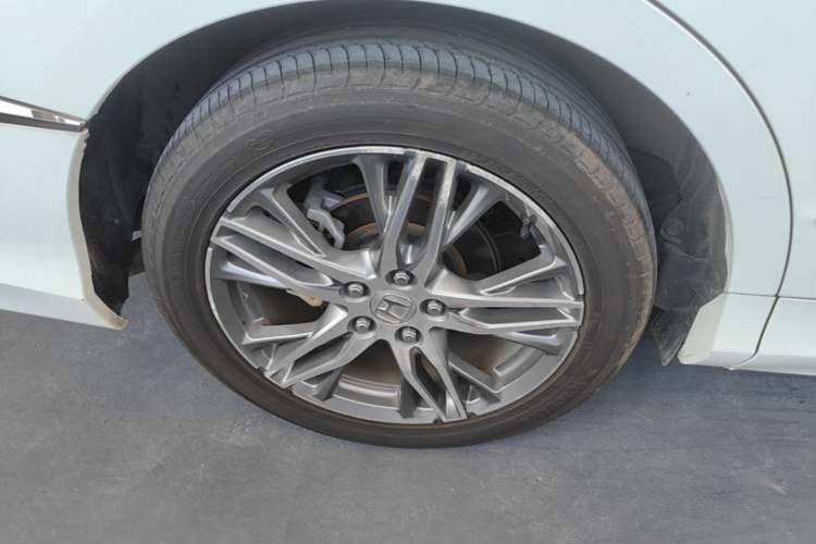 Used Honda Elysion 2019 2.0L Hybrid Supreme Edition Exterior 5