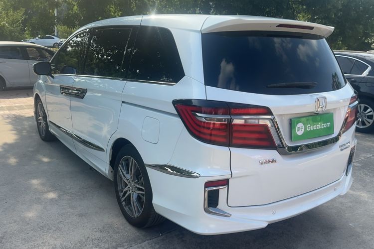 Used Honda Elysion 2019 2.0L Hybrid Supreme Edition Exterior 5