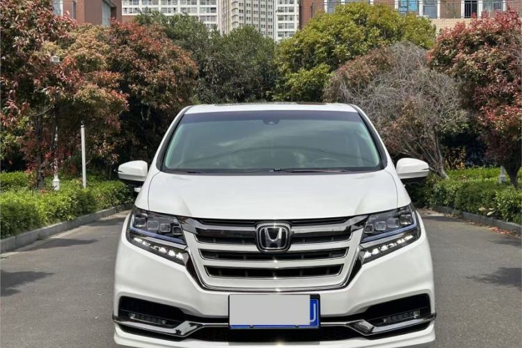 Used Honda Elysion 2019 2.0L Hybrid Luxury Edition Exterior 5