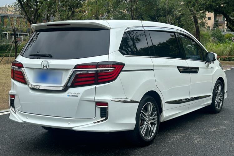 Used Honda Elysion 2019 2.0L Hybrid Supreme Edition Exterior 5