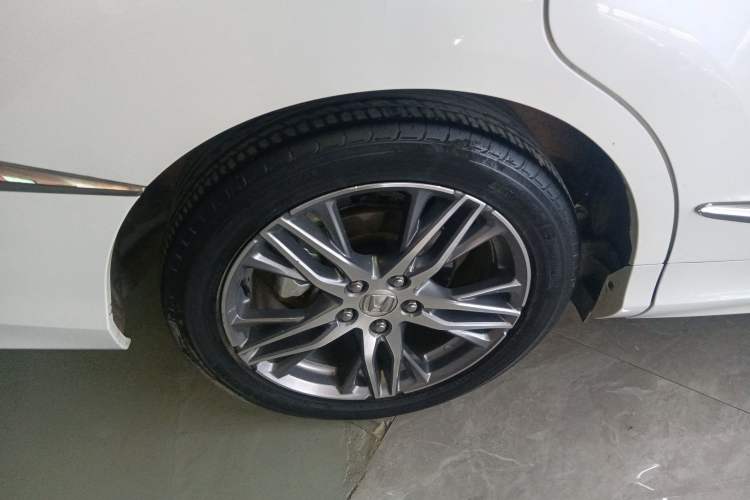 Used Honda Elysion 2019 2.0L Hybrid Supreme Edition Exterior 5