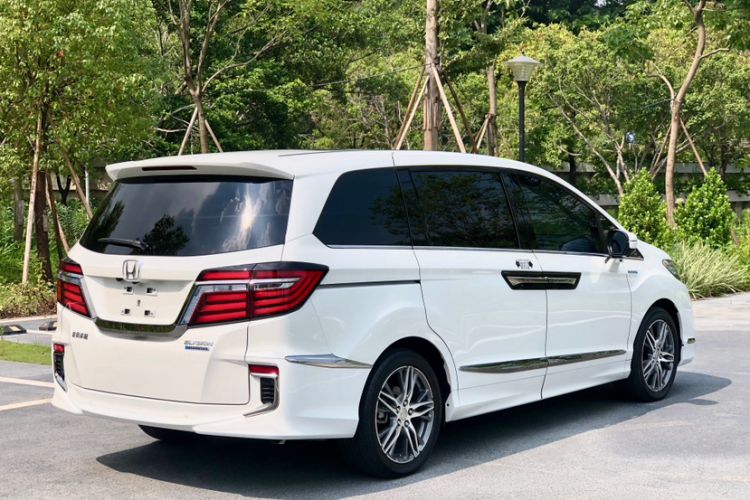 Used Honda Elysion 2019 2.0L Hybrid Luxury Edition Exterior 5