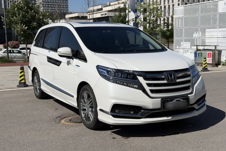 Used Honda Elysion 2019 2.0L Hybrid Comfort Edition Exterior 5