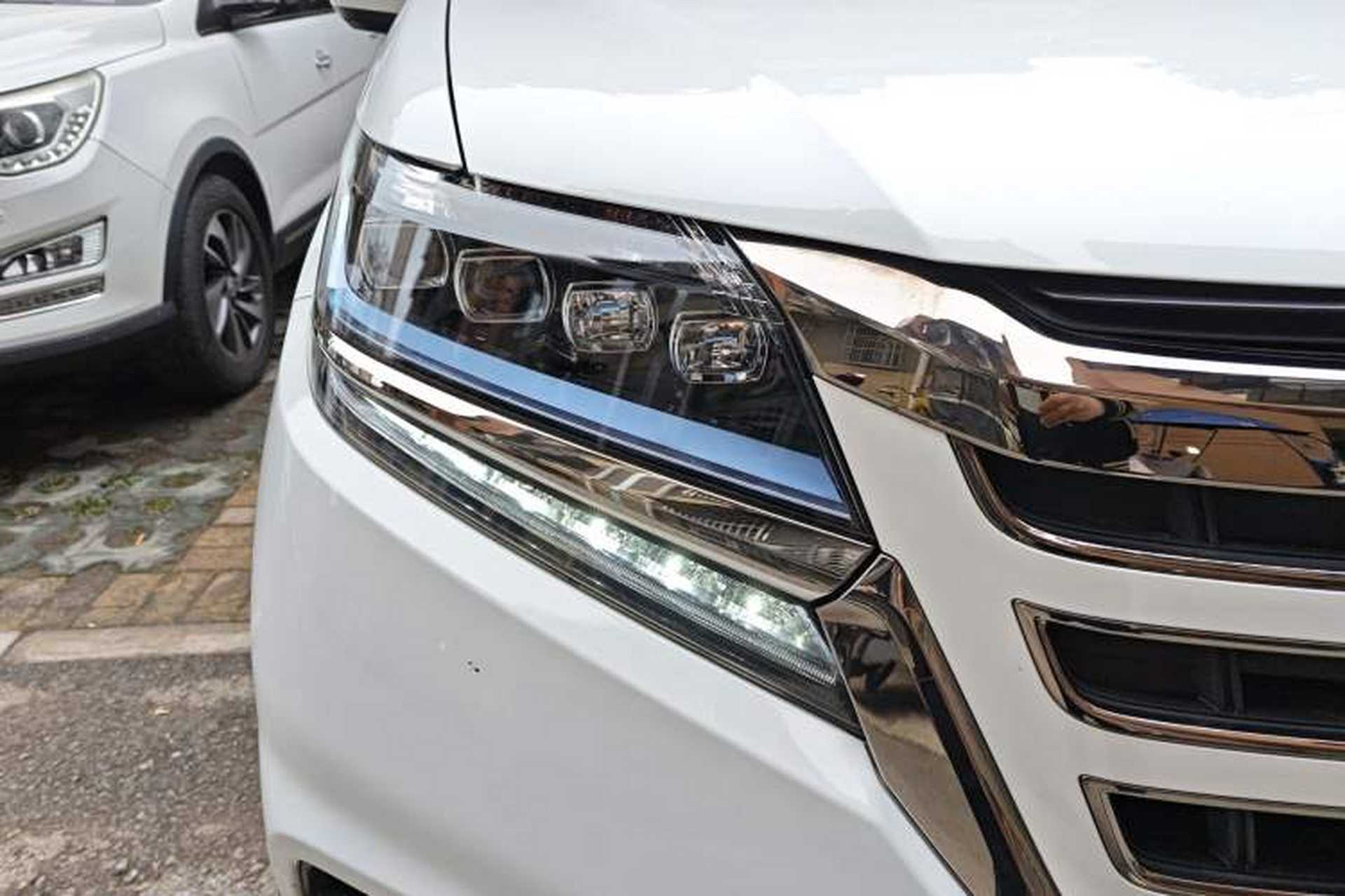 Used Honda Elysion 2019 2.0L Hybrid Luxury Edition Exterior 6