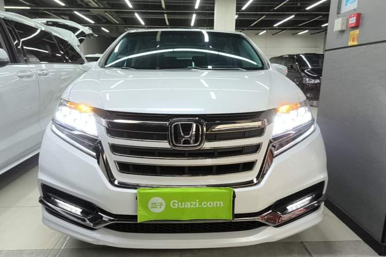 Used Honda Elysion 2019 2.0L Hybrid Comfort Edition Front